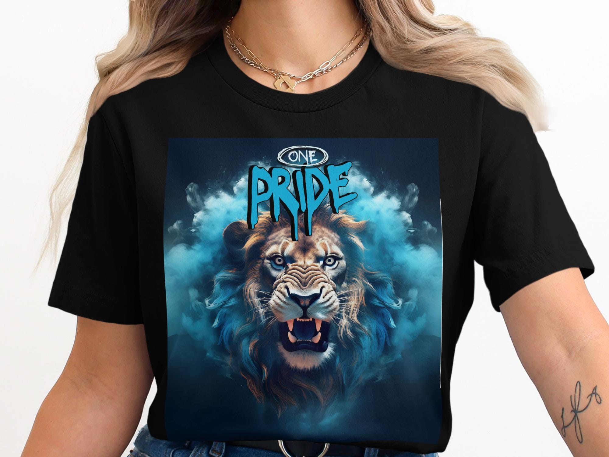 Roaring Lion Graphic Tee: Fierce Wildlife Shirt, One Pride, Animal Lover Gift
